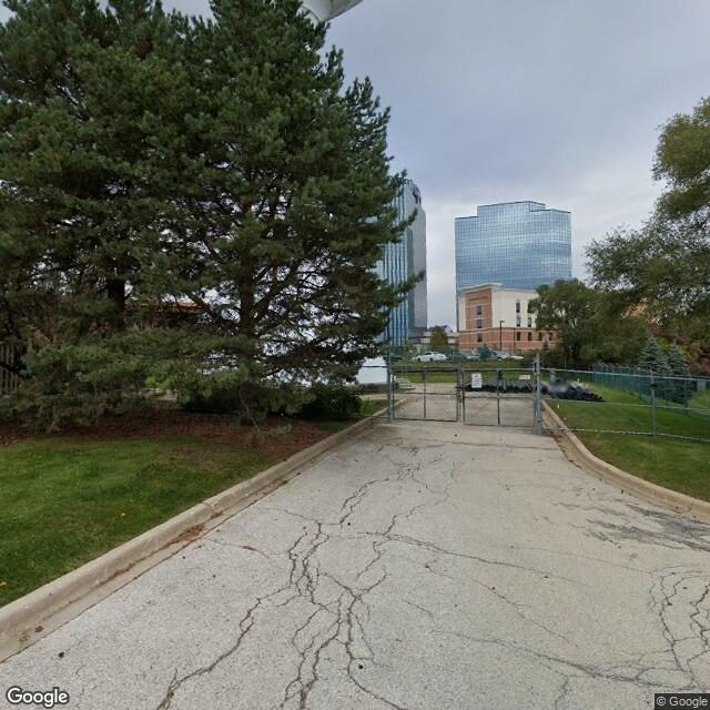 PogoMap.Info - Pokestop - Woodfield Mall Water Tower