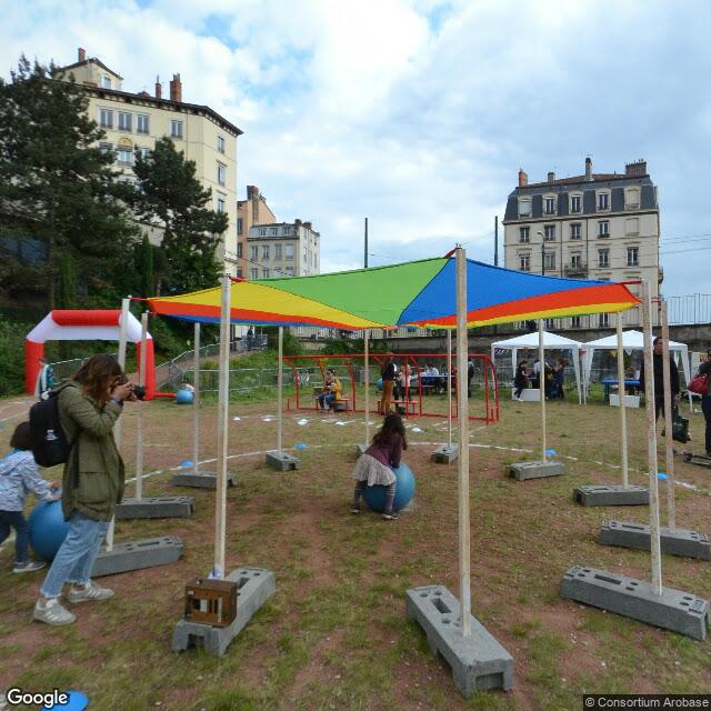 PogoMap.Info - Gym - Amphithéâtre Des Trois Gaule