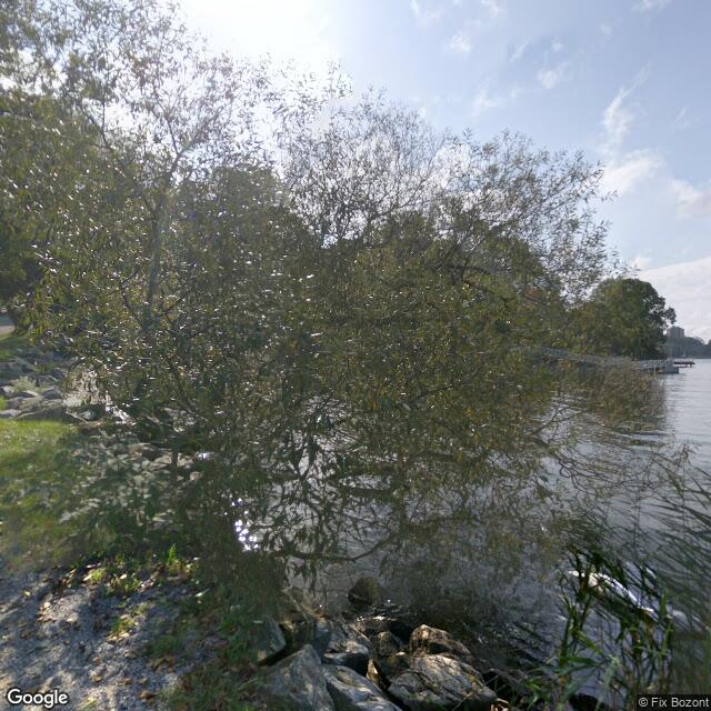 PogoMap.Info - Pokestop - Vit Futuristisk Konst