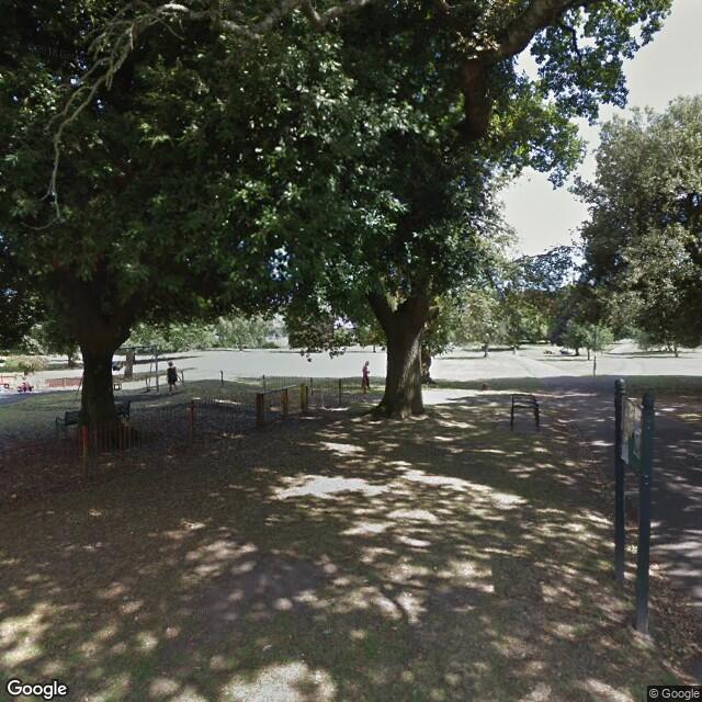 PogoMap.Info - Pokestop - Courtenay Park   Western Gate