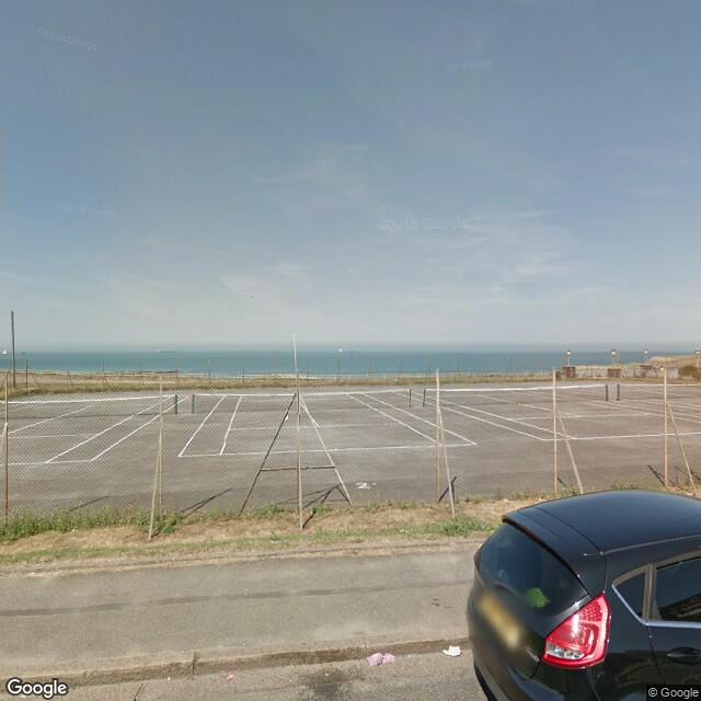 PogoMap.Info - Pokestop - Walpole Bay Tennis Courts