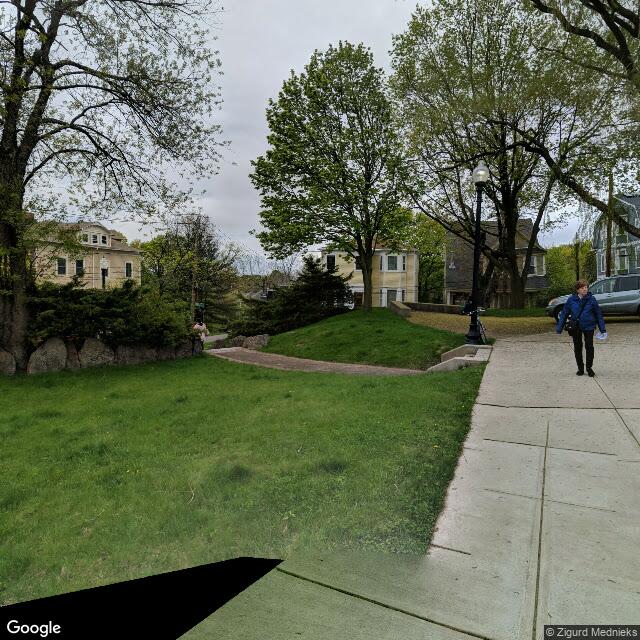PogoMap.Info - Gym - Roxbury High Fort