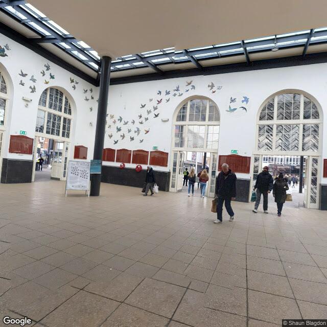 PogoMap.Info - Gym - Hull Paragon Interchange