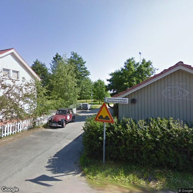 PogoMap.Info - Pokestop - Kilpikonna Liikennemerkin Kanssa