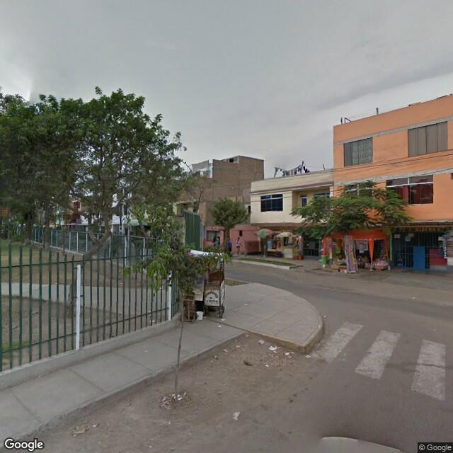 PogoMap.Info - Pokestop - Parke Las Casuarinas Santa Luzmila