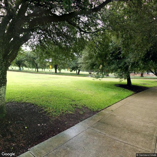 PogoMap.Info - Gym - Sam Houston Statue