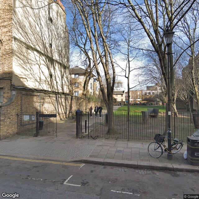 PogoMap.Info - Pokestop - St. James Clerkenwell