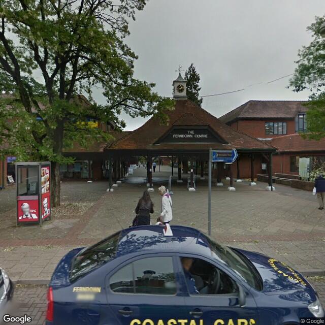 PogoMap.Info - Gym - Clock Tower   Ferndown Town Centre