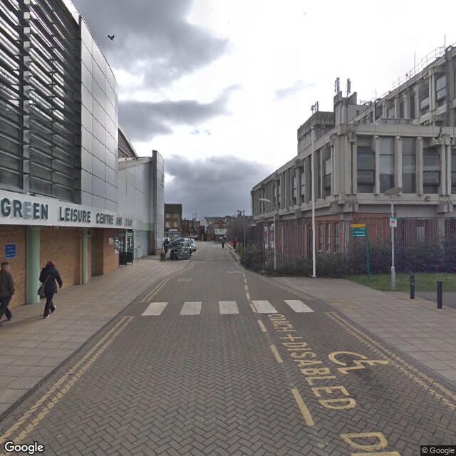 PogoMap.Info - Pokestop - Botwell Green Leisure Centre And Library