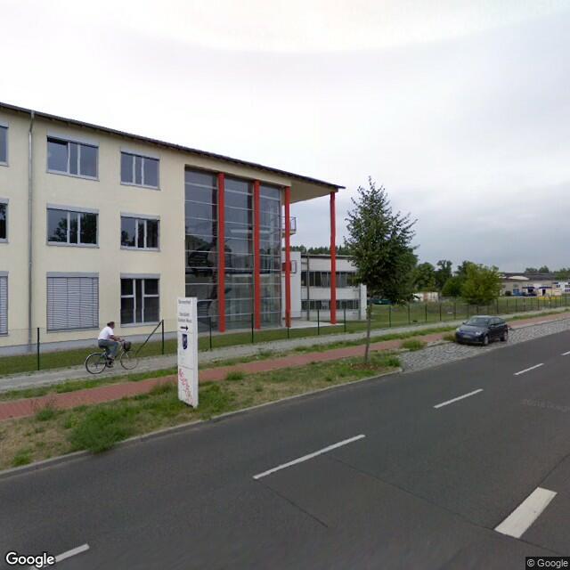 PogoMap.Info - Gym - Sportplatz Staaken West
