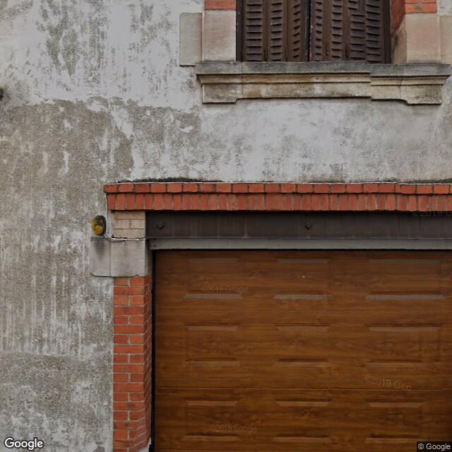 PogoMap.Info - Pokestop - Façade En Arche De Pierres