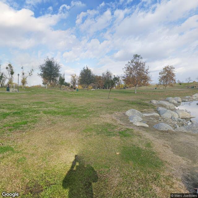 PogoMap.Info - Pokestop - Lester Memorial Bench