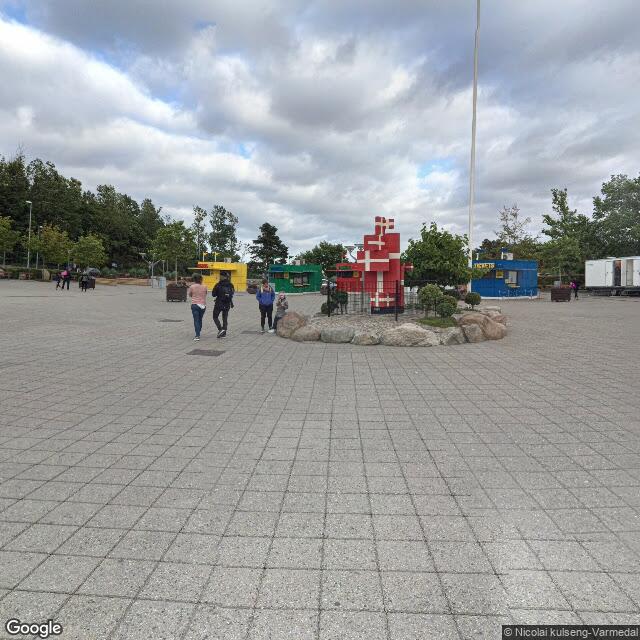 PogoMap.Info - Gym - Legoland Billund Main Entrance