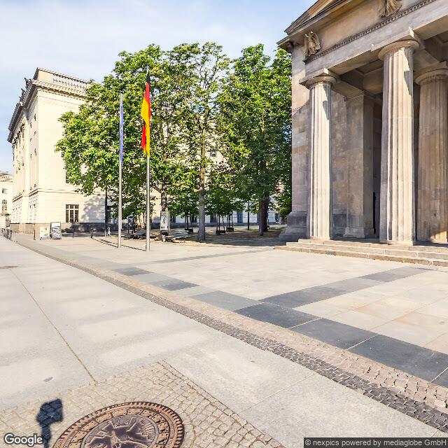PogoMap.Info - Pokestop - Mutter Mit Totem Sohn