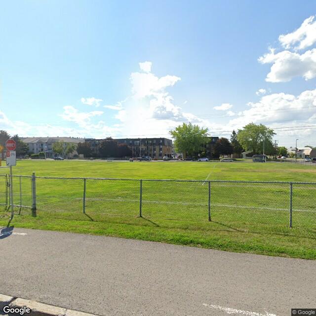 PogoMap.Info - Pokestop - Terrain Soccer Montcalm