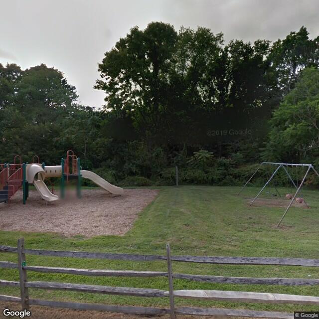 PogoMap.Info - Pokestop - Deerfield Park Playground Gym