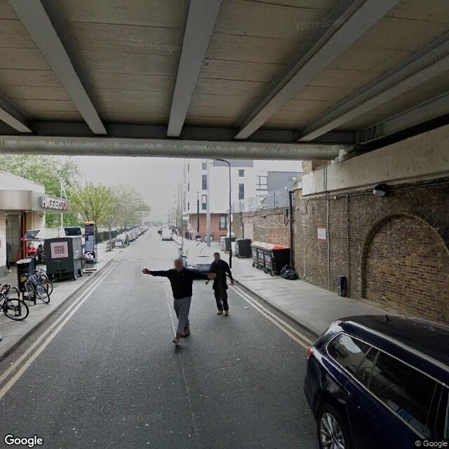 PogoMap.Info - Pokestop - Haggerston Overground Station