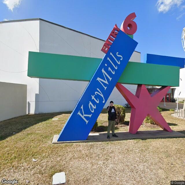 PogoMap.Info - Pokestop - Katy Mills Entrance 6 Sculpture