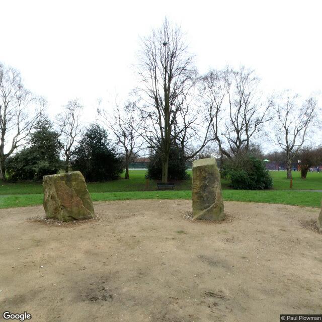 PogoMap.Info - Gym - Cringle Park Earth Clock