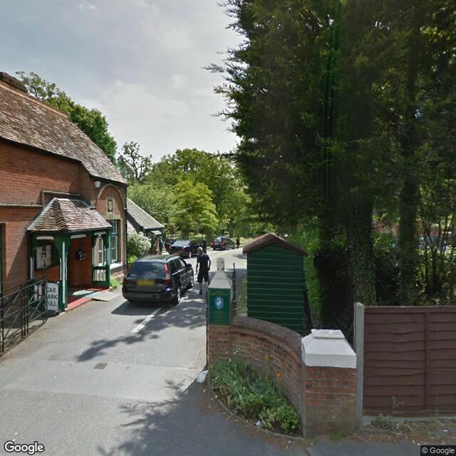 PogoMap.Info - Gym - Woking Crematorium Chapel