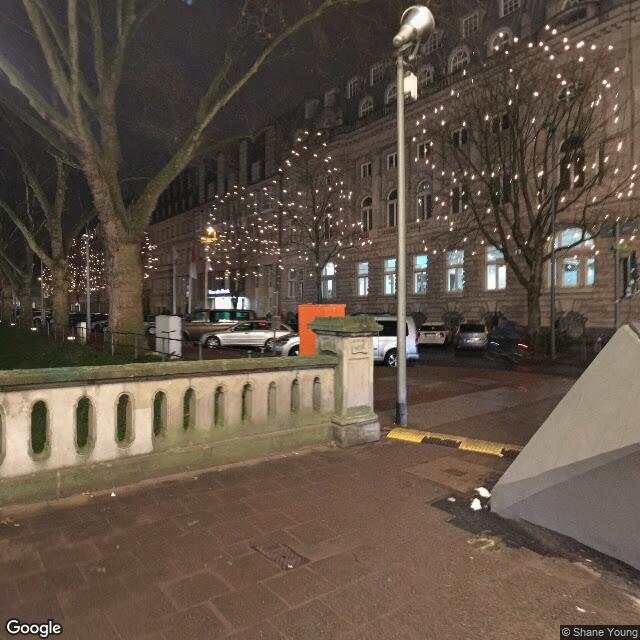 PogoMap.Info - Pokestop - Taktiker Plan Der Kö Düsseldorf