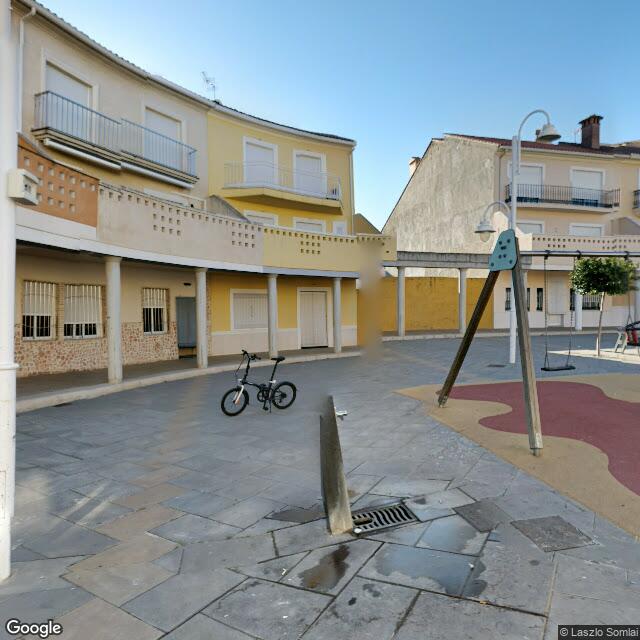 PogoMap.Info - Pokestop - Parque Infantil De La Plaza Nueva