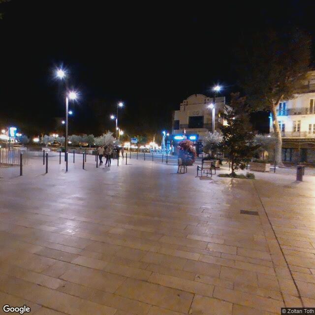 PogoMap.Info - Pokestop - Les Halles De Narbonne