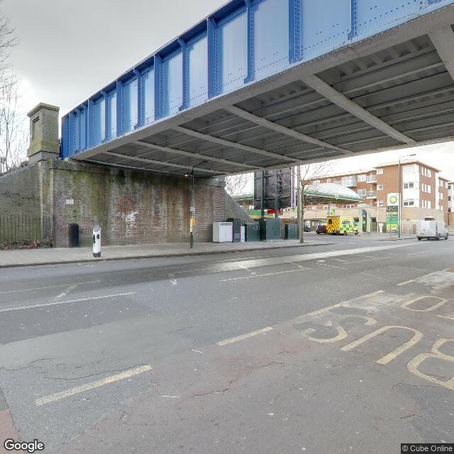 PogoMap.Info - Gym - Wimbledon Chase Station
