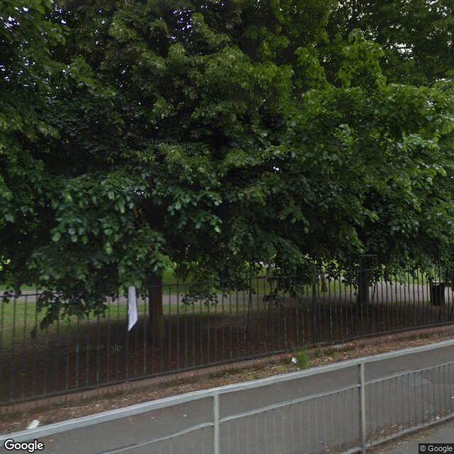 PogoMap.Info - Pokestop - Redhill Memorial Park (South Entrance)