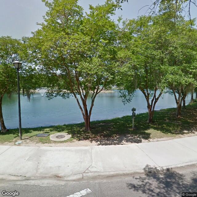 PogoMap.Info - Pokestop - Lake Ella Medium Fountain