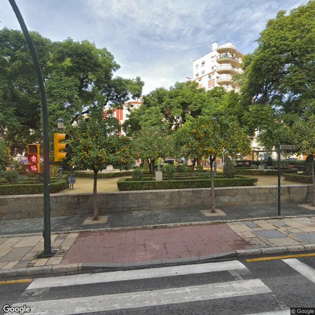 PogoMap.Info - Pokestop - Jardín De Los Monos, Estatuas
