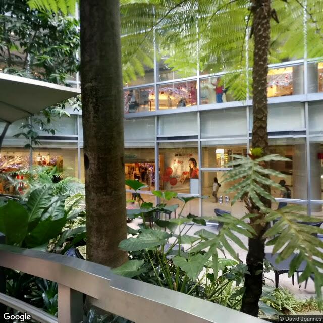 PogoMap.Info - Pokestop - Gateway Mall Araneta Entrance