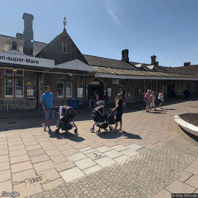 PogoMap.Info - Gym - Weston Super Mare Station