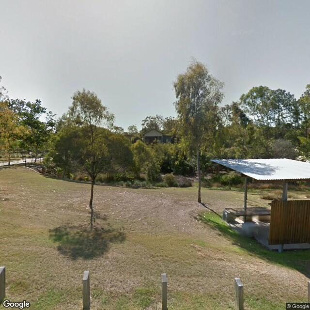 PogoMap.Info - Pokestop - McCloud Court Park Picnic Gazebo And BBQ