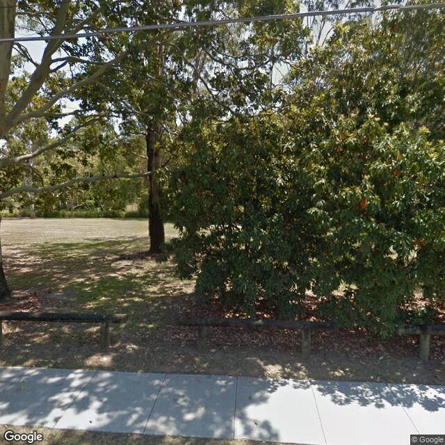 PogoMap.Info - Pokestop - Huxtable Park Half Court