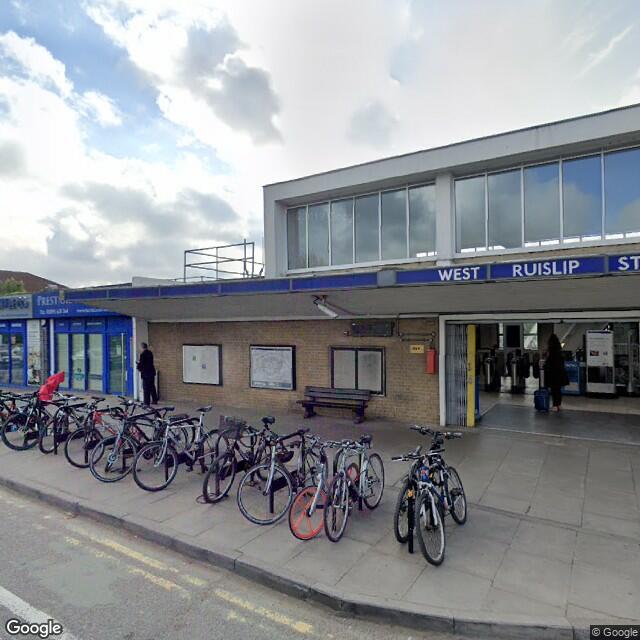 PogoMap.Info - Gym - West Ruislip Station